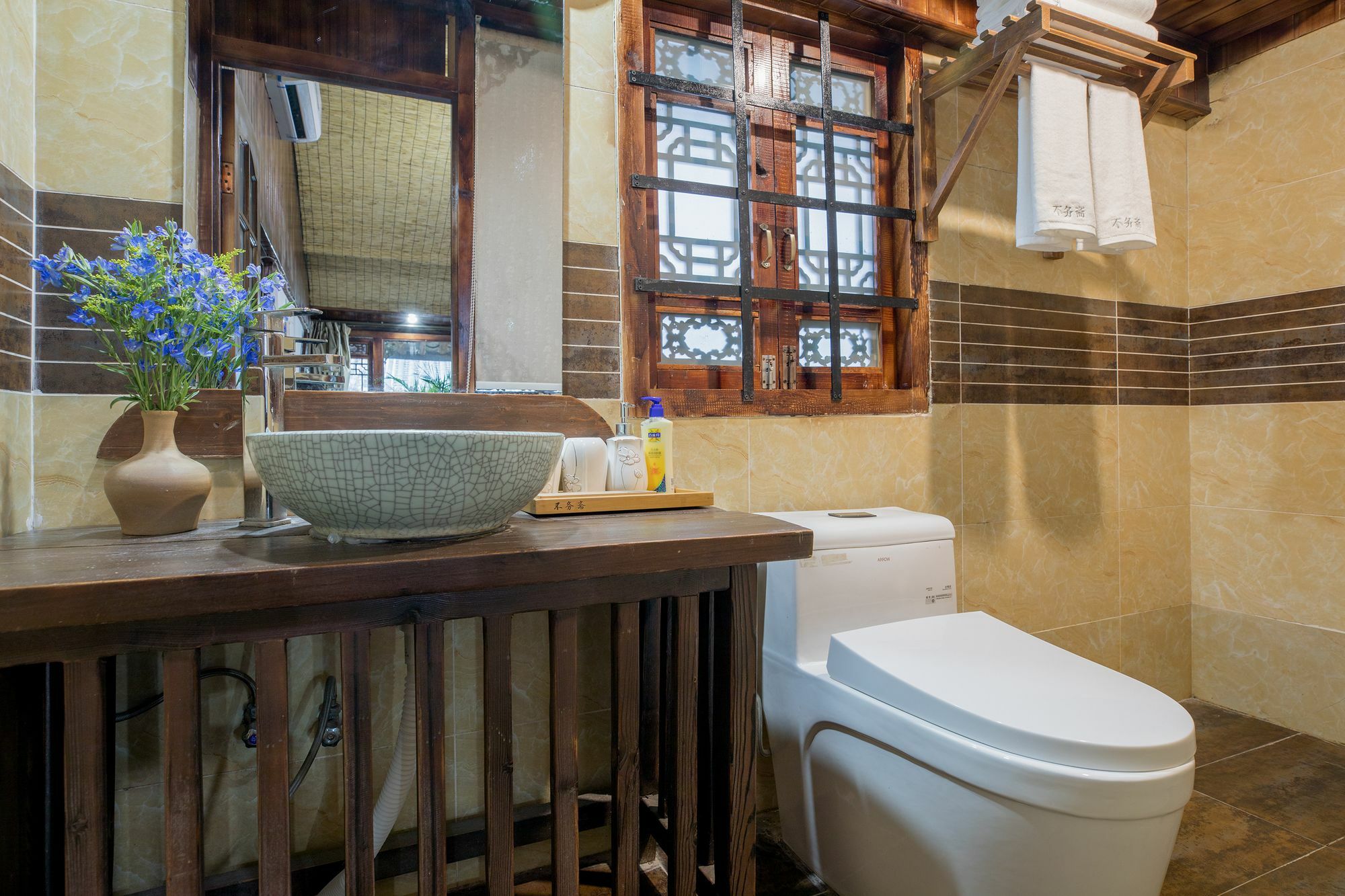 Lijiang Buwuzhai Inn Экстерьер фото